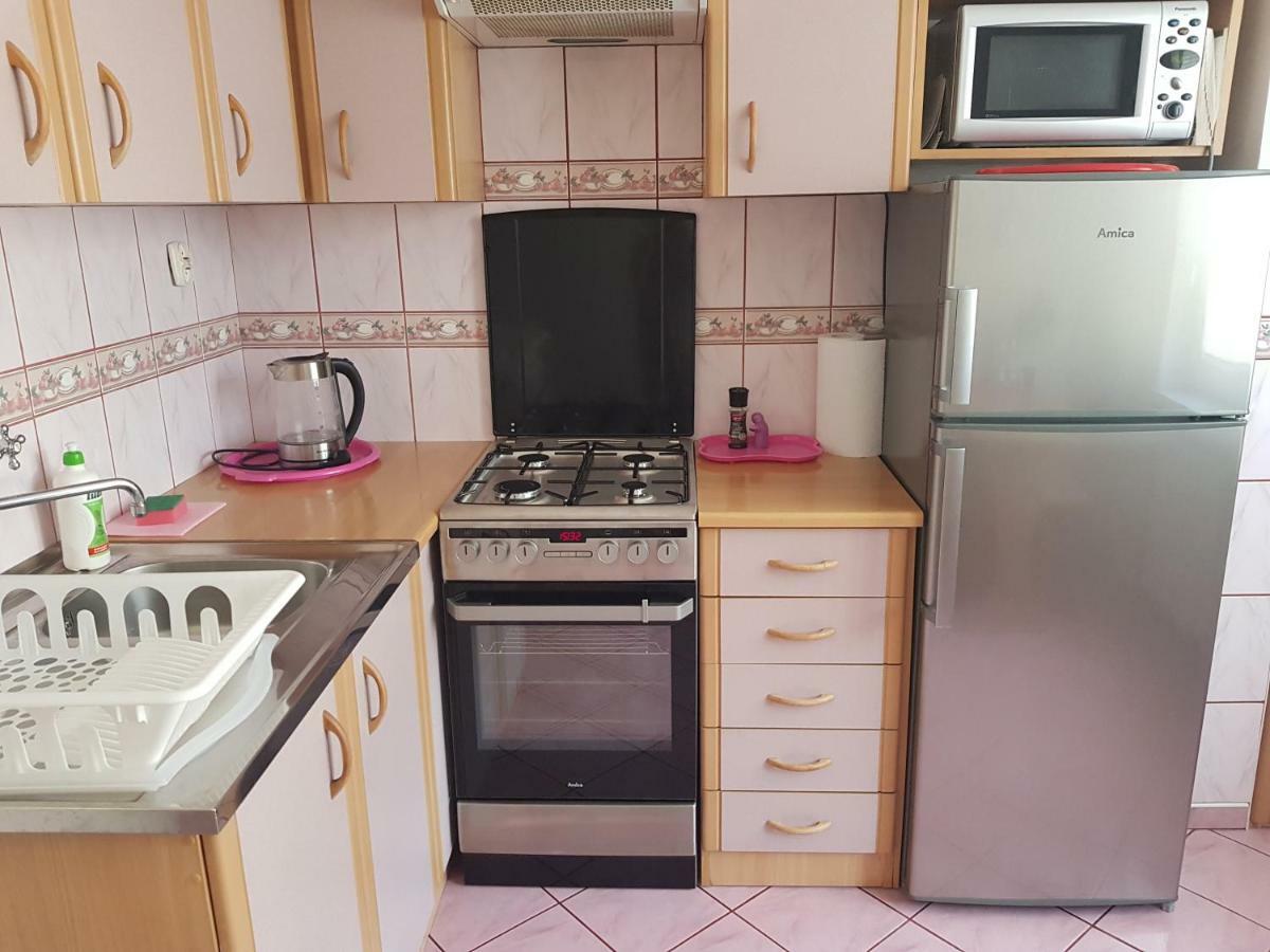 Przytulna I Przestrzenna Garsoniera- Centrum تارنوف المظهر الخارجي الصورة